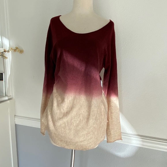 Ombré Burgundy Sweater - Picture 5 of 9